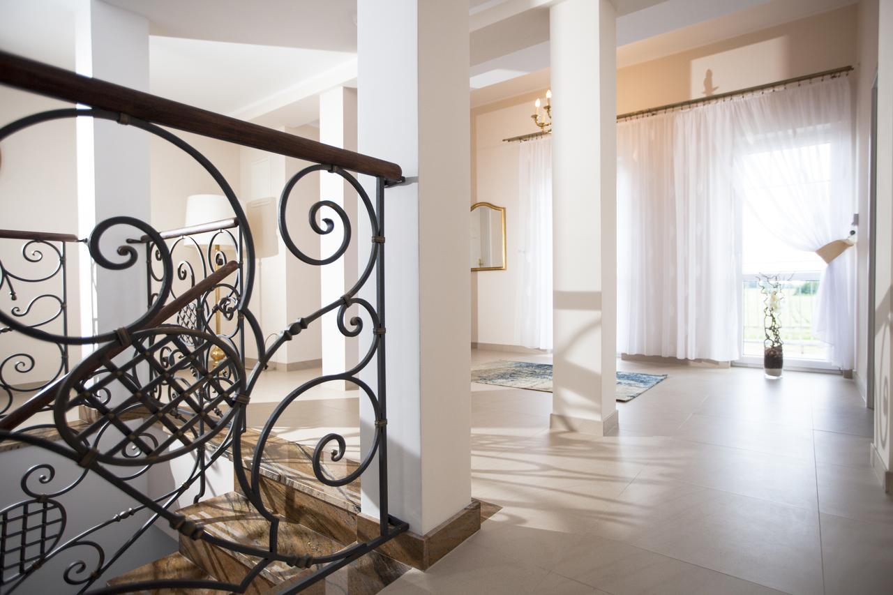 Villa Taan Royal Реваль Экстерьер фото
